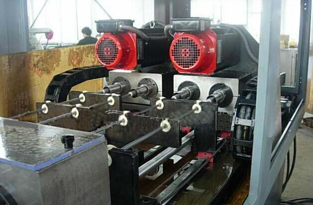 深孔钻床ZXK213特点 刀口温度可达600度